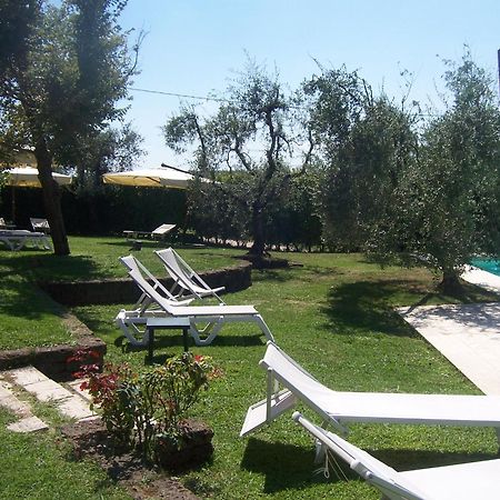 Agriturismo Le Due Querce Lazzeretto Ngoại thất bức ảnh