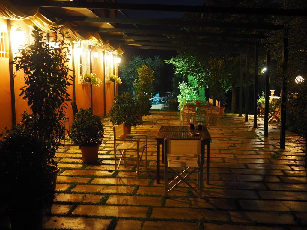 Agriturismo Le Due Querce Lazzeretto Ngoại thất bức ảnh