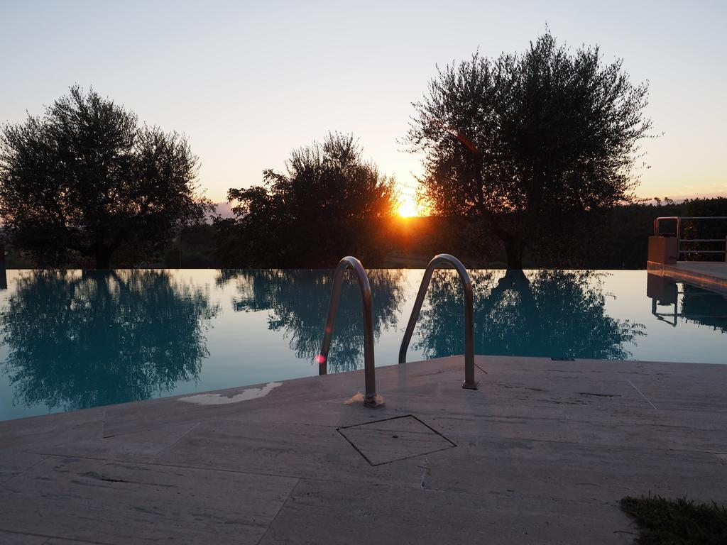 Agriturismo Le Due Querce Lazzeretto Ngoại thất bức ảnh