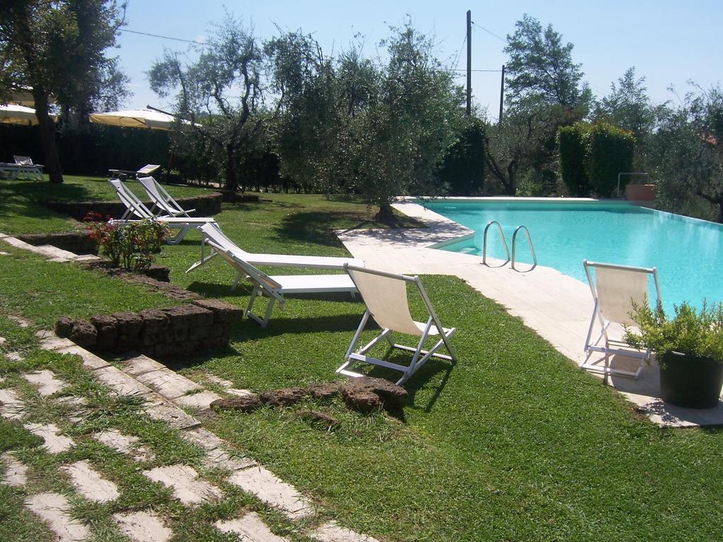 Agriturismo Le Due Querce Lazzeretto Ngoại thất bức ảnh
