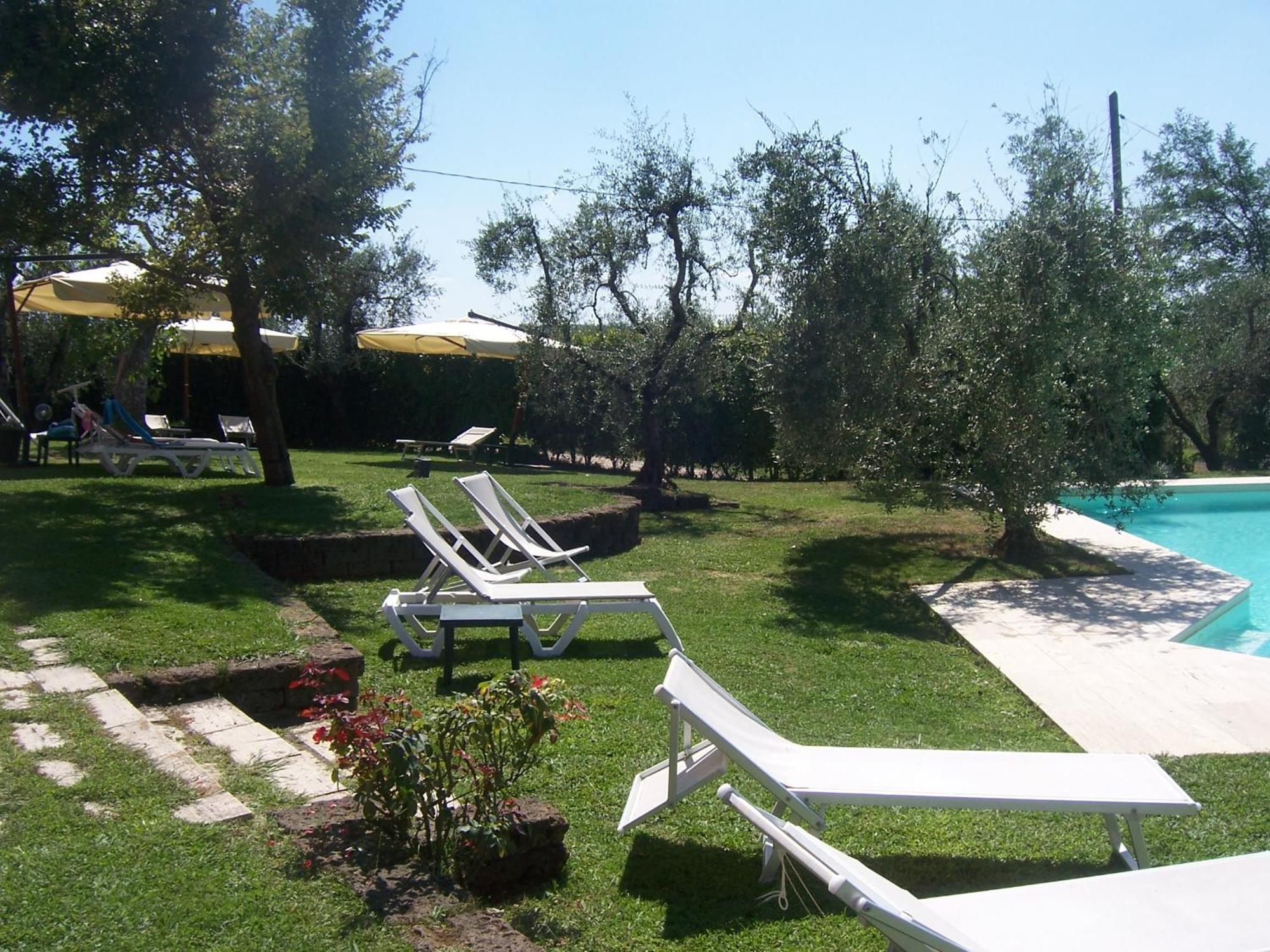 Agriturismo Le Due Querce Lazzeretto Ngoại thất bức ảnh